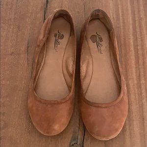 Lucky Brand Flats • Size 8